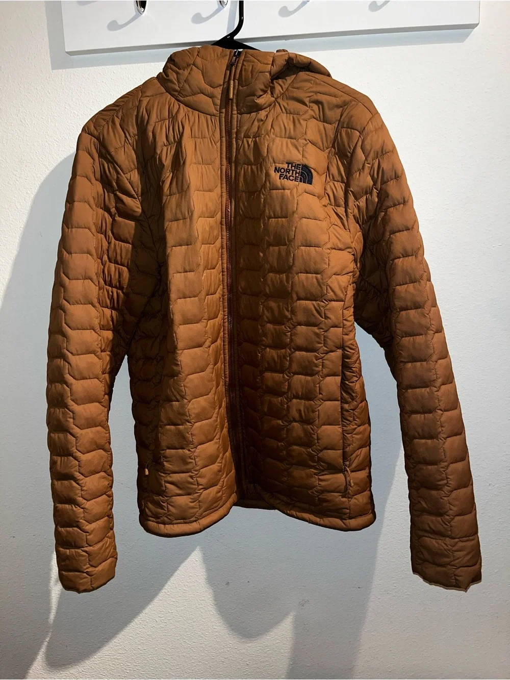 The North Face Men's Thermoball Hooded Jacket - Rust Brown